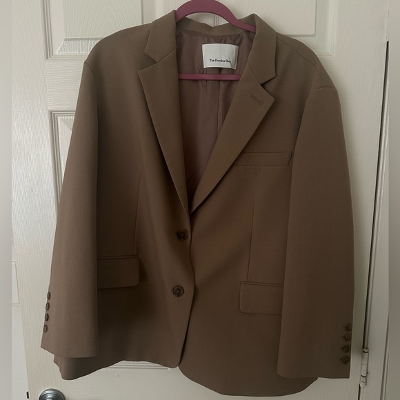 The Frankie Shop Bea Blazer in Tan | Size: Small - Picture 3 of 4